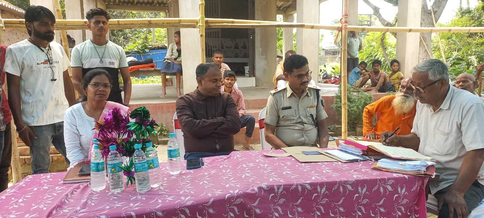 धार्मिक न्यास समिति के गठन का स्थानीय लोगों ने किया विरोध