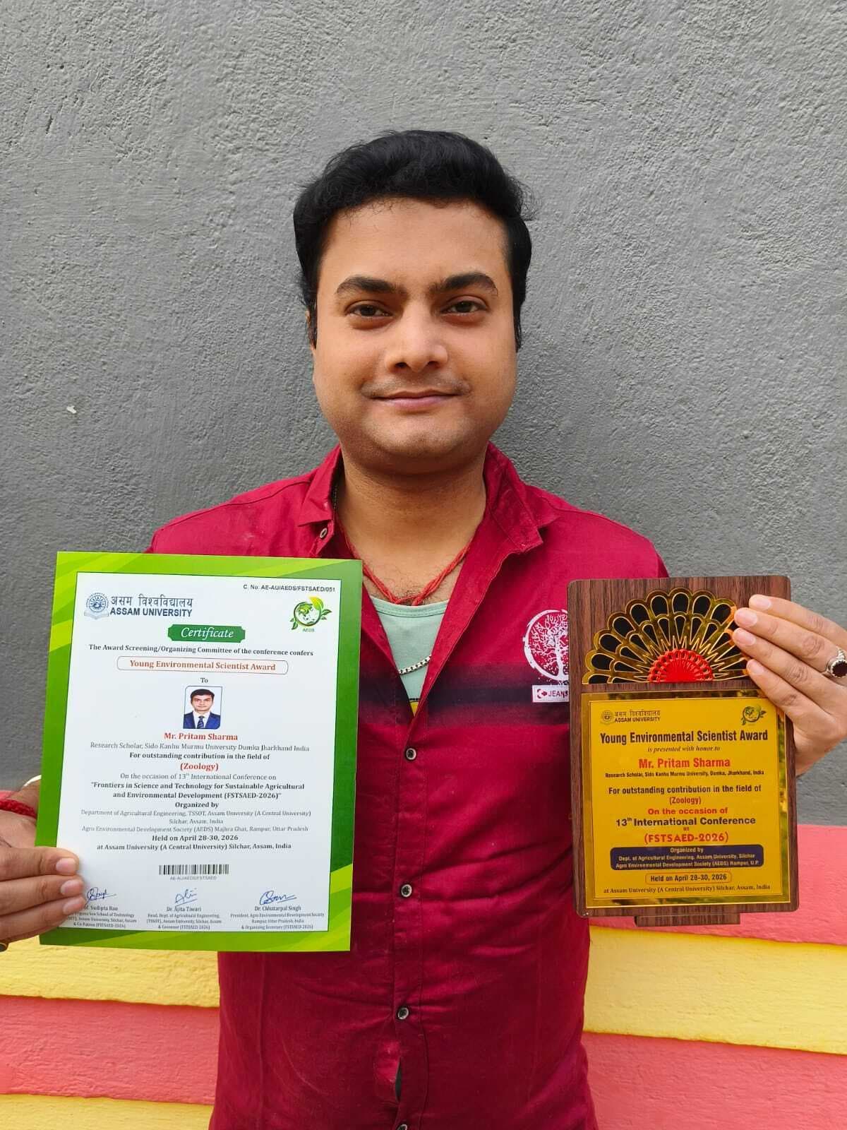 देवघर के प्रीतम शर्मा को यंग एनवायरमेंटल साइंटिस्ट अवार्ड से नवाजा