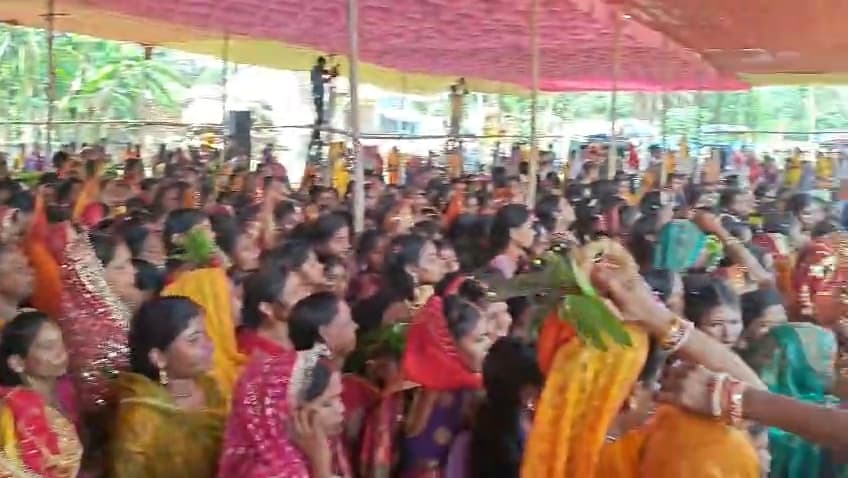 गंगदौरी गांव में भागवत कथा को लेकर निकली भव्य कलश शोभायात्रा