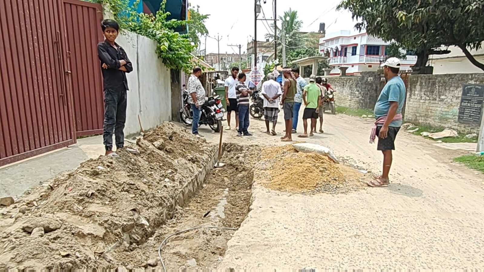 नल-जल योजना की सड़क मरम्मत में अनियमिता