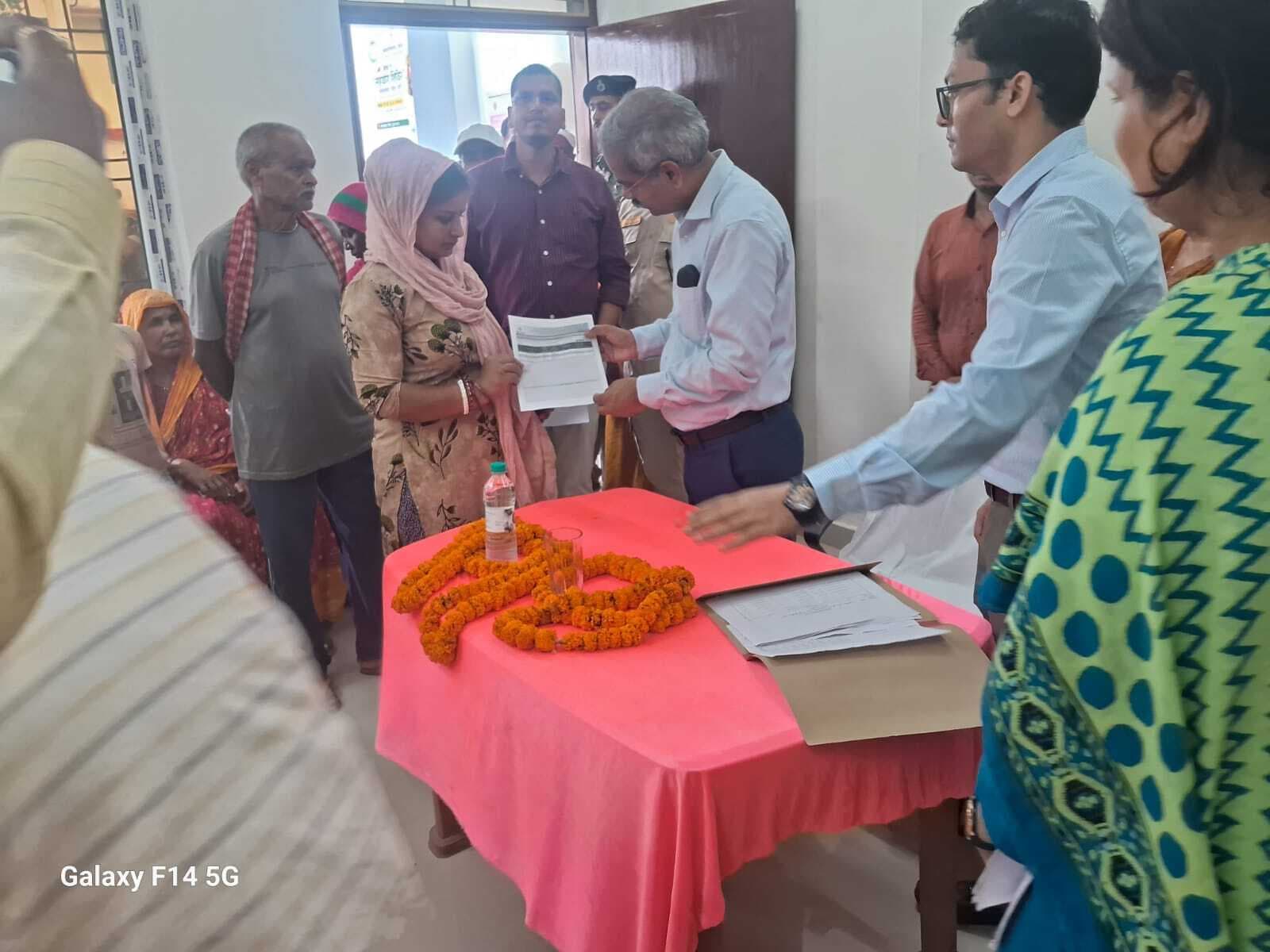 जनता की शिकायत सुनने खुद पहुंचे आयुक्त, कई मामलों का ऑन द स्पॉट हुआ समाधान
