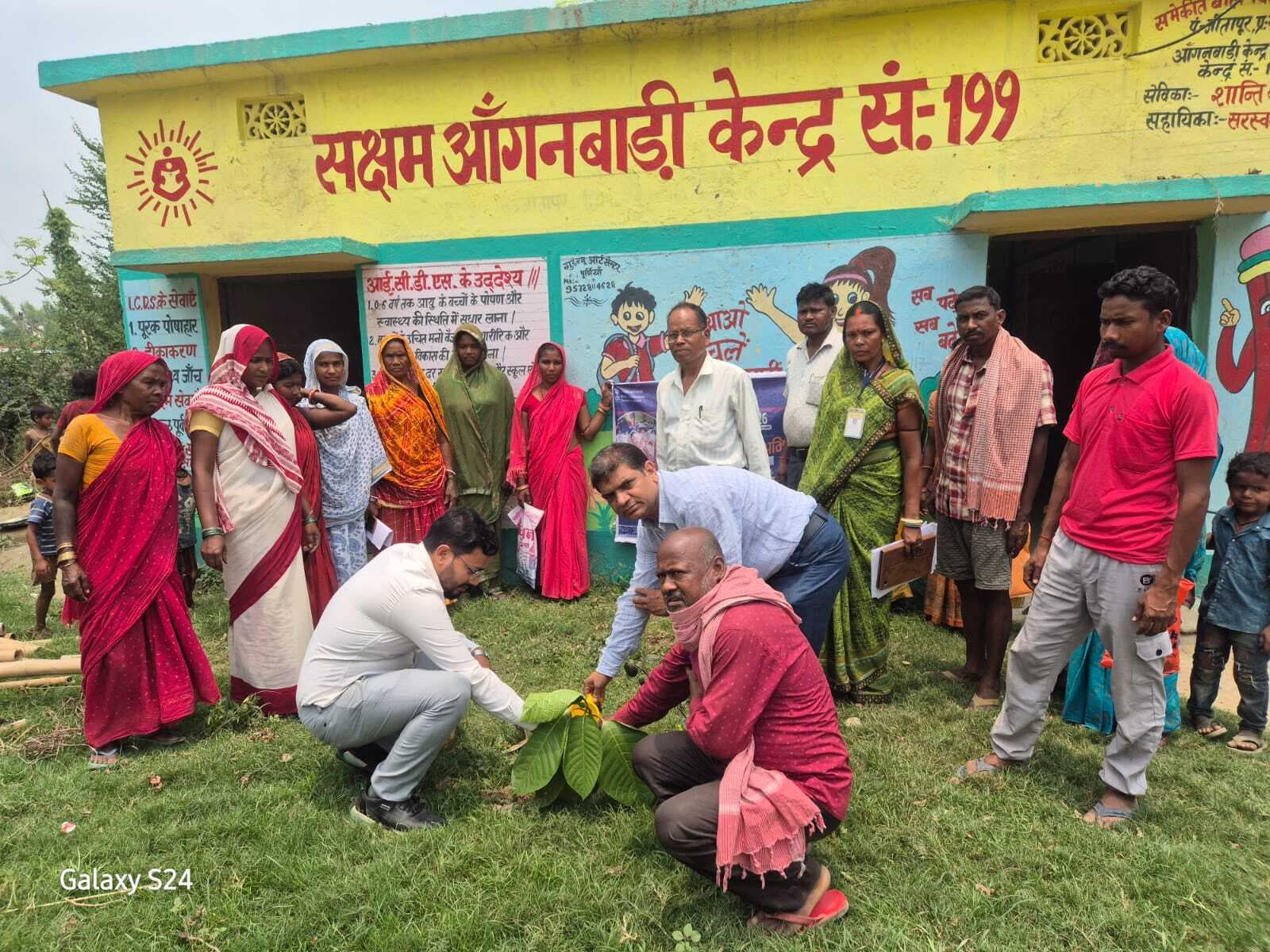 ग्रामीण परिवेश में प्रवेश अभियान कार्यक्रम का हुआ आयोजन