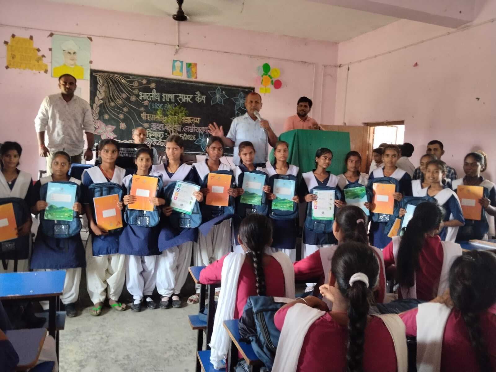 भारतीय भाषा समर कैंप का भव्य समापन, प्रतिभागियों को किया गया सम्मानित