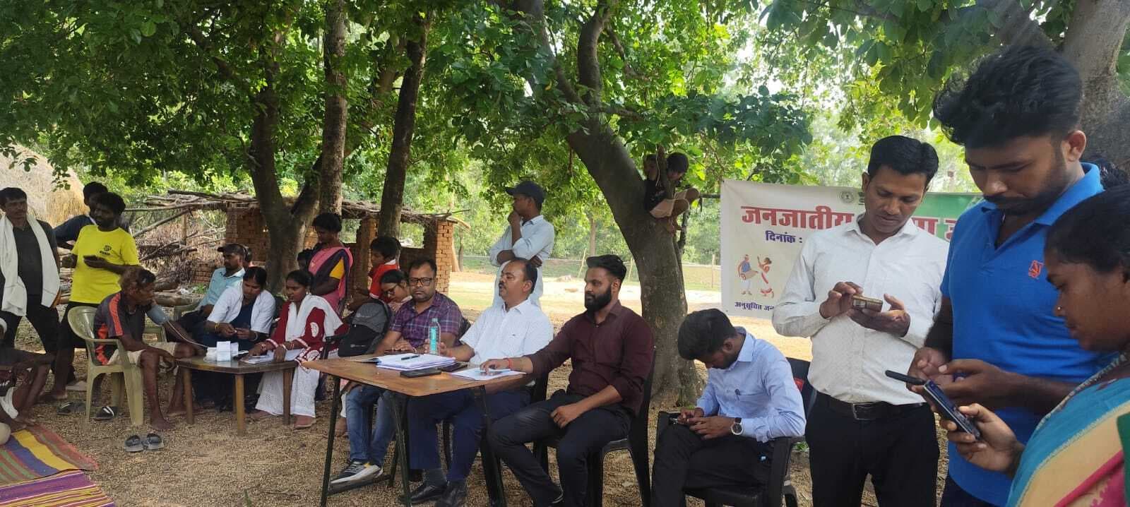 Giridih News :आदिवासी समाज को विकास की मुख्यधारा से जुड़ने की अपील