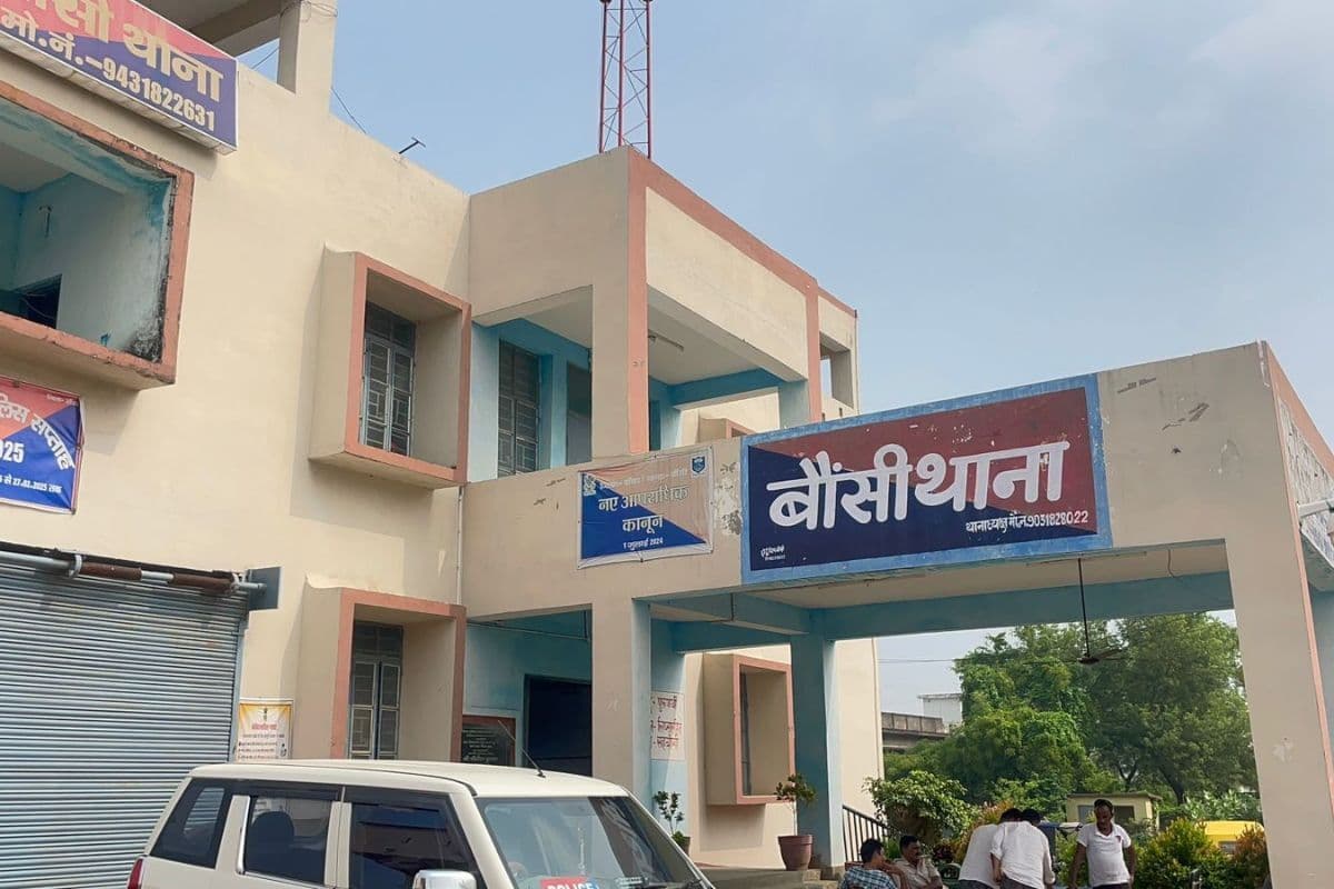 स्कूल से निकली छात्रा पहुंच गयी केरल, प्रेम प्रसंग में शादी का खुलासा, युवक गिरफ्तार