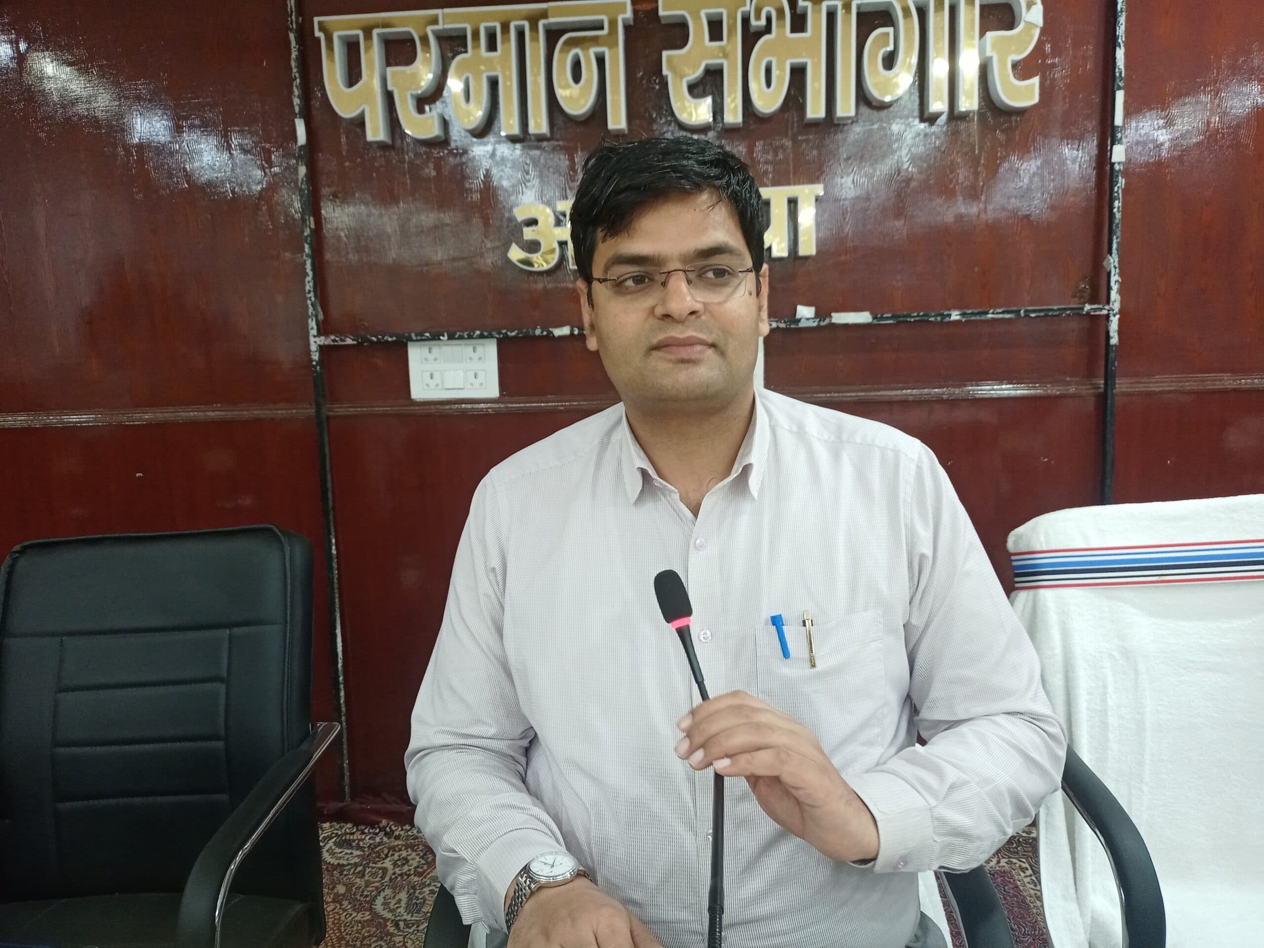 स्वास्थ्य, शिक्षा व पशुपालन पर दिया जायेगा विशेष ध्यान : डीएम
