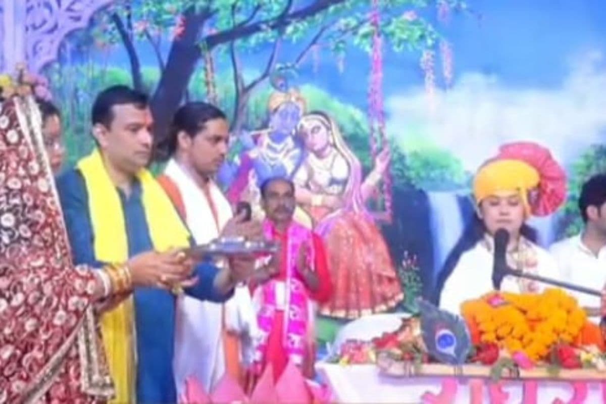 शंभुगंज में शिव-पार्वती विवाह और ध्रुव-प्रह्लाद की कथा सुन भावुक हुए श्रद्धालु