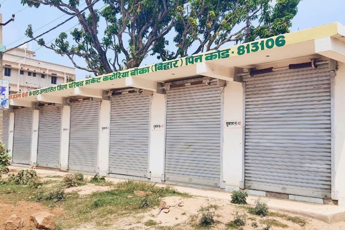 कटोरिया में 91 लाख का मार्केट, लेकिन एक भी दुकान चालू नहीं