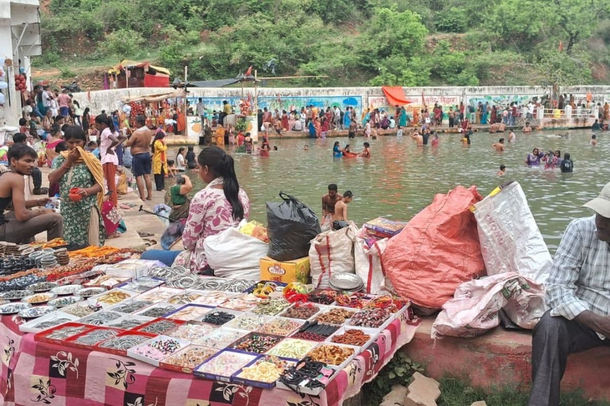 ऋषिकुंड मलमास मेले में बढ़ने लगी श्रद्धालुओं की भीड़, प्रशासन ने किये विशेष इंतजाम