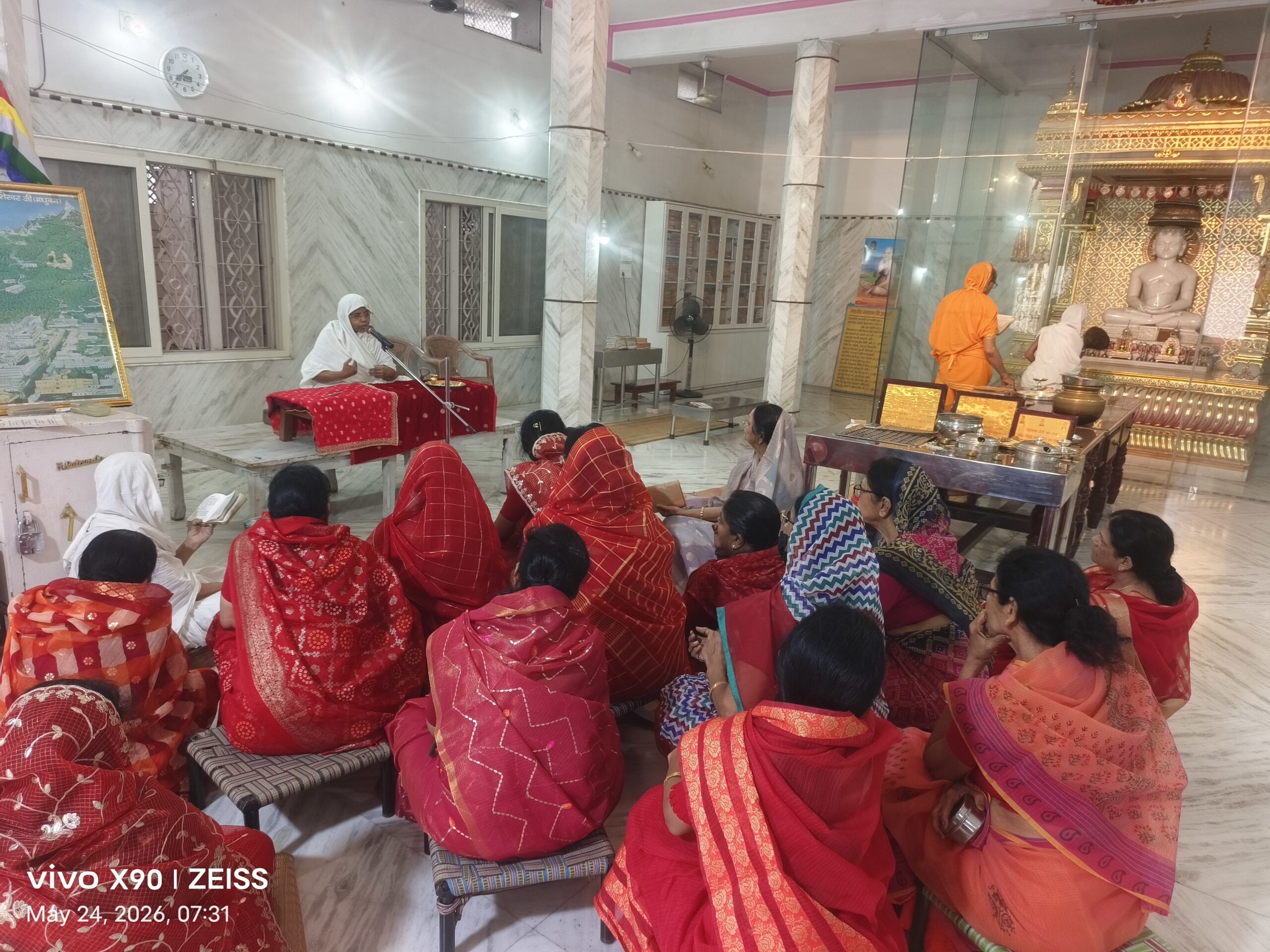 जैन धर्म केवल पूजा नहीं, श्रेष्ठ जीवन जीने की कला : विशुद्ध मति माता