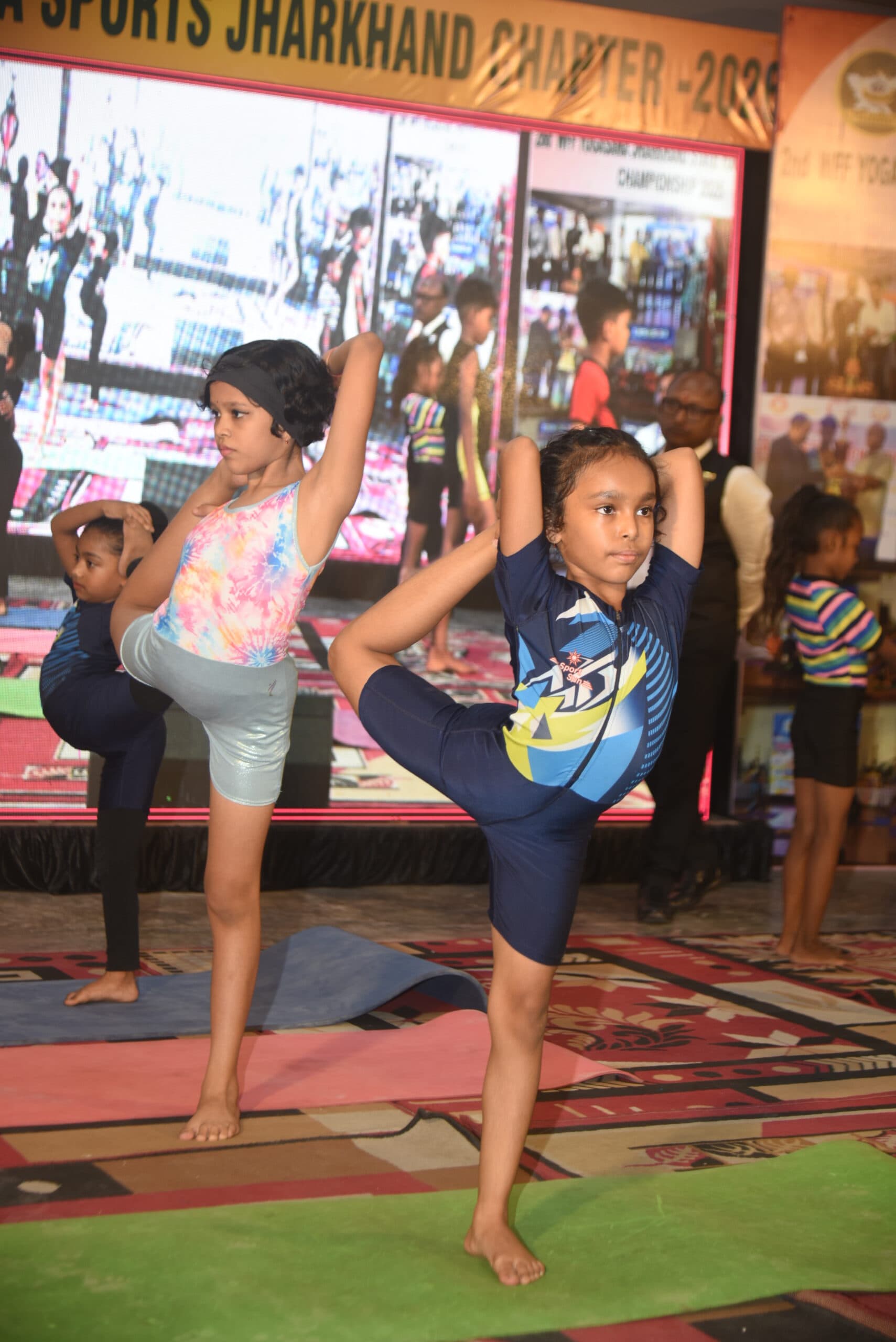 jharkhand yogasana :  स्टेट योगसना स्पोर्ट्स चैंपियनशिप में 240 प्रतिभागी हुए शामिल
