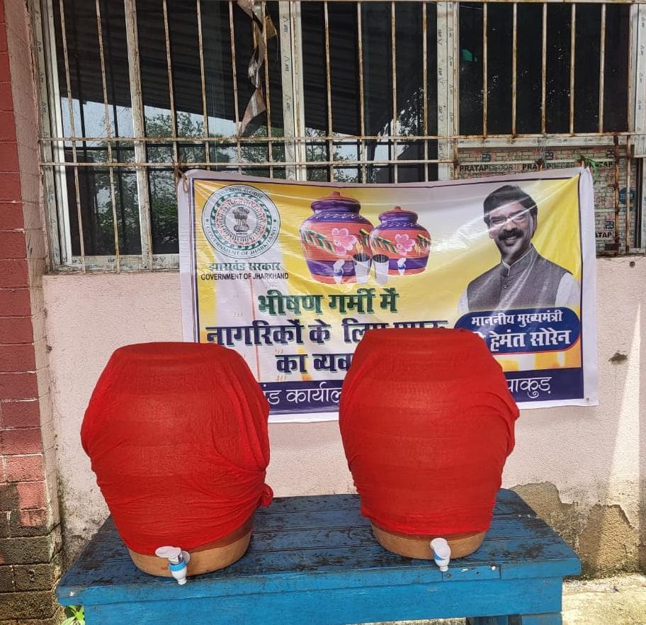 जिलेभर में सार्वजनिक जगहों पर शुरू हुई पेयजल व्यवस्था