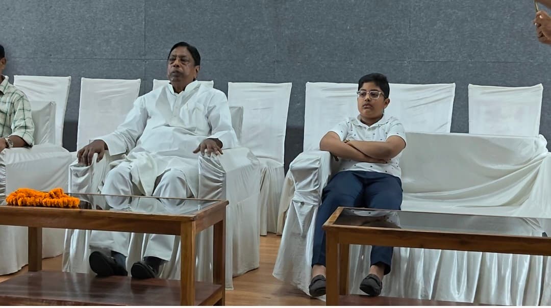 आलगीर का बड़ा बयान, बेटे तनवीर आगे भी संभालेंगे चुनावी जिम्मेदारी