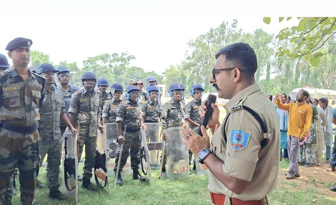 उपद्रव से निपटने को लेकर पुलिस ने किया मॉक ड्रिल