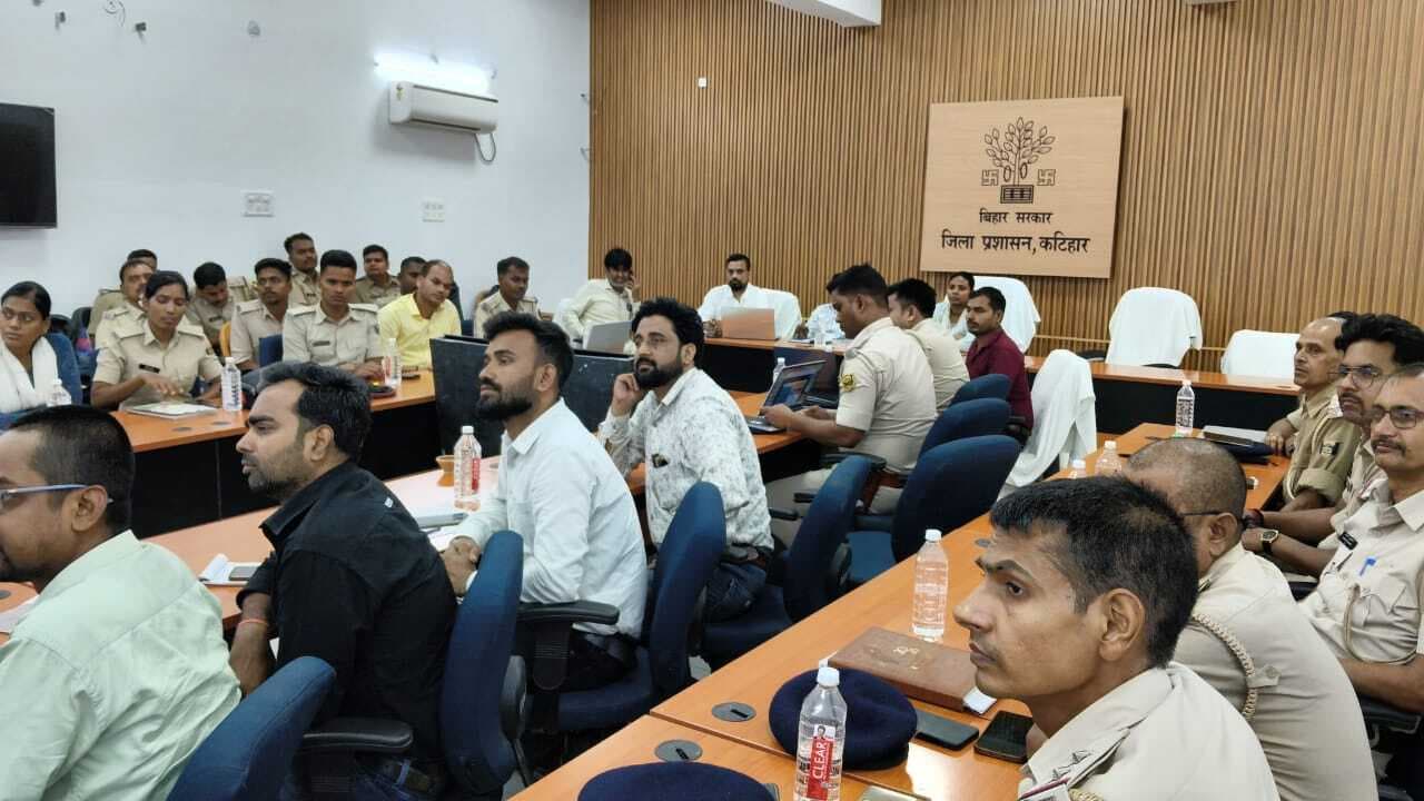 सीसीटीएनएस 1.0 पोर्टल को लेकर पुलिस पदाधिकारी को दिया प्रशिक्षण