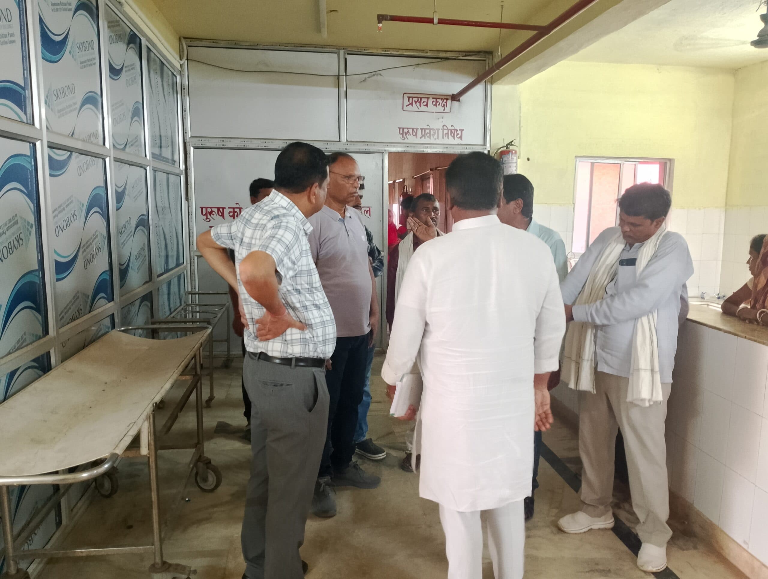 बीडीओ ने एंटी वेनम इंजेक्शन के स्टॉक की ली जानकारी