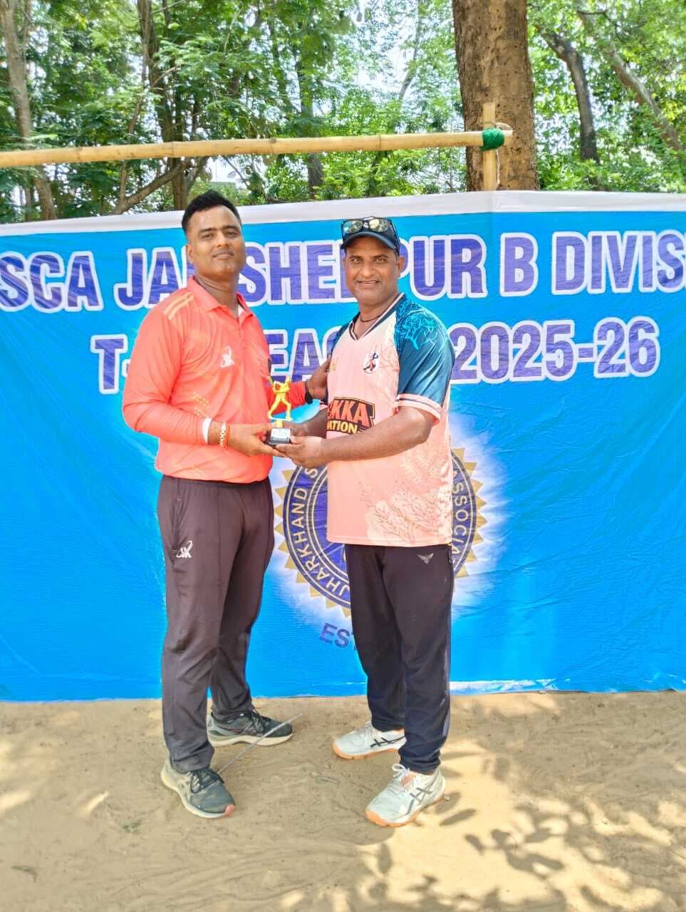 Jsca b divsion : लोयोला कोल्ट्स की टीम ने रूरल ग्रीन को पांच विकेट से हराया