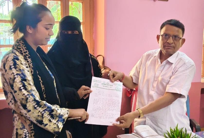 मधुपुर कॉलेज में गर्ल्स कॉमन रूम खोलने की मांग