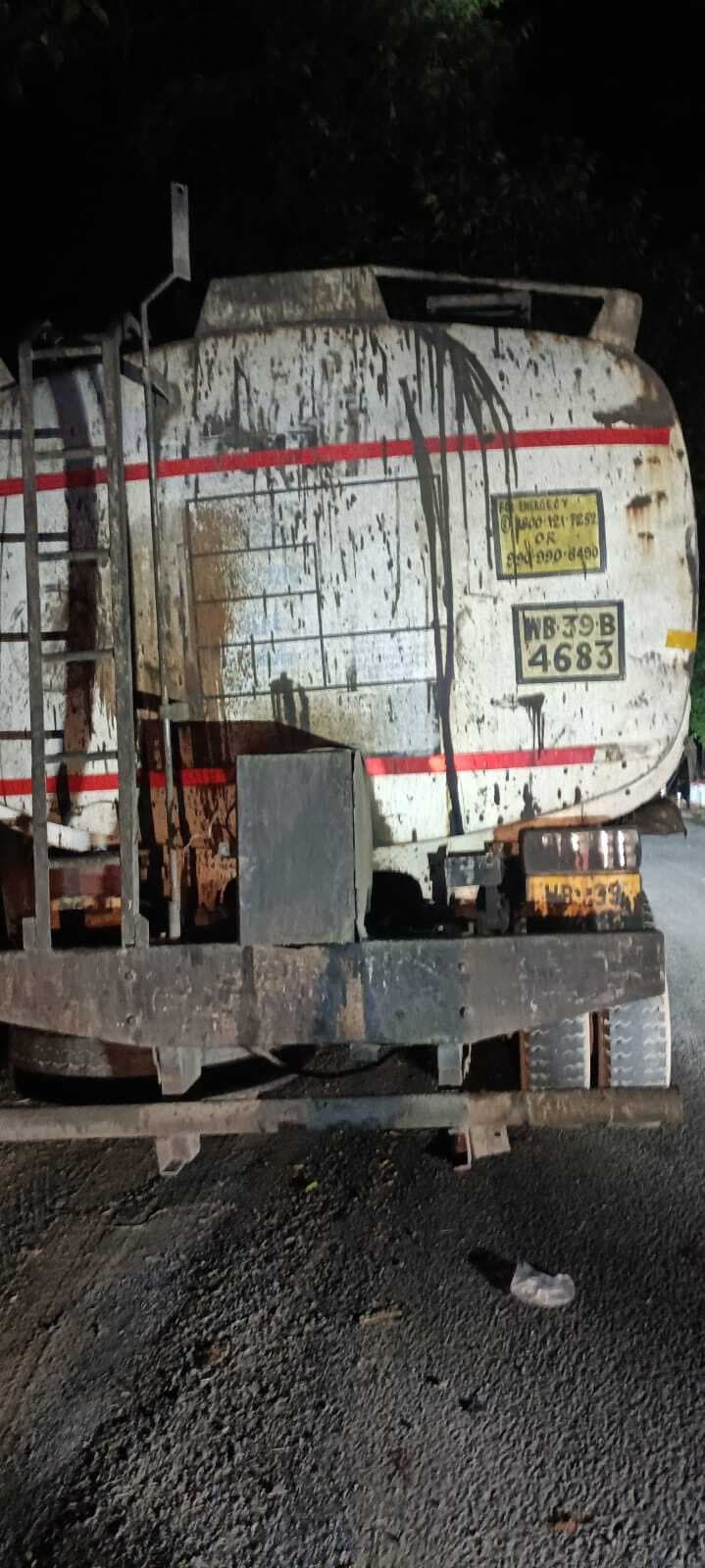 जमशेदपुर से मजदूरी कर लौट रहे मजदूर को टैंकर ने कुचला, मौत