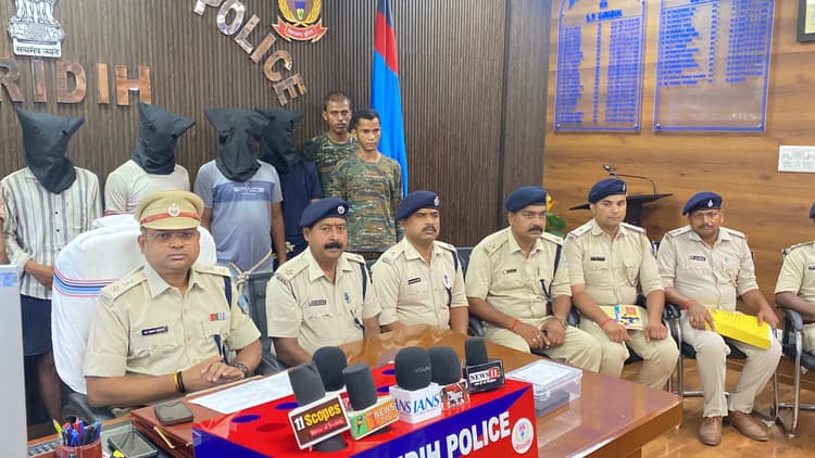 Giridih News :फाइनांस कंपनी के एजेंट का अपहरण कर मांगी 10 लाख फिरौती, 10 घंटे में हुआ बरामद, पांच गिरफ्तार
