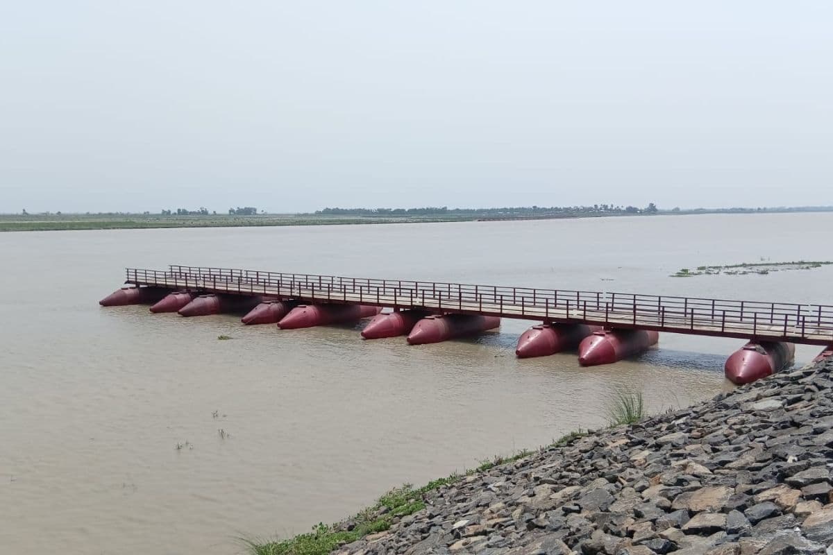 खरीक में आंधी-तूफान का कहर, नाव पलटने से मछुआरे की मौत, फसलों को भारी नुकसान