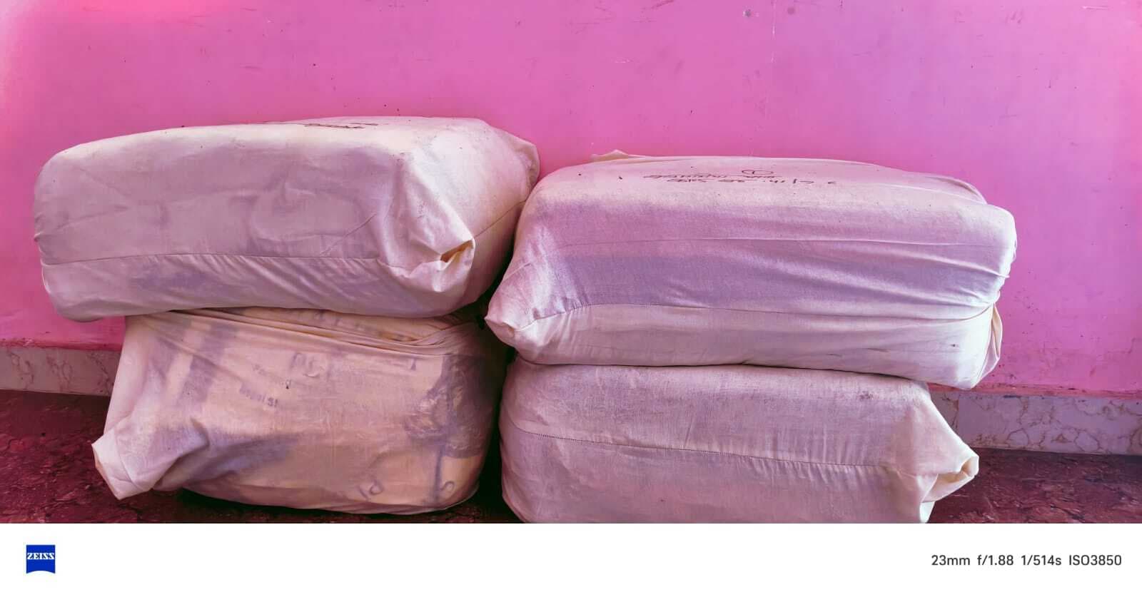 बसमतिया पुलिस ने बेला बॉर्डर के पास 96 किलो गांजा किया बरामद, तस्कर फरार