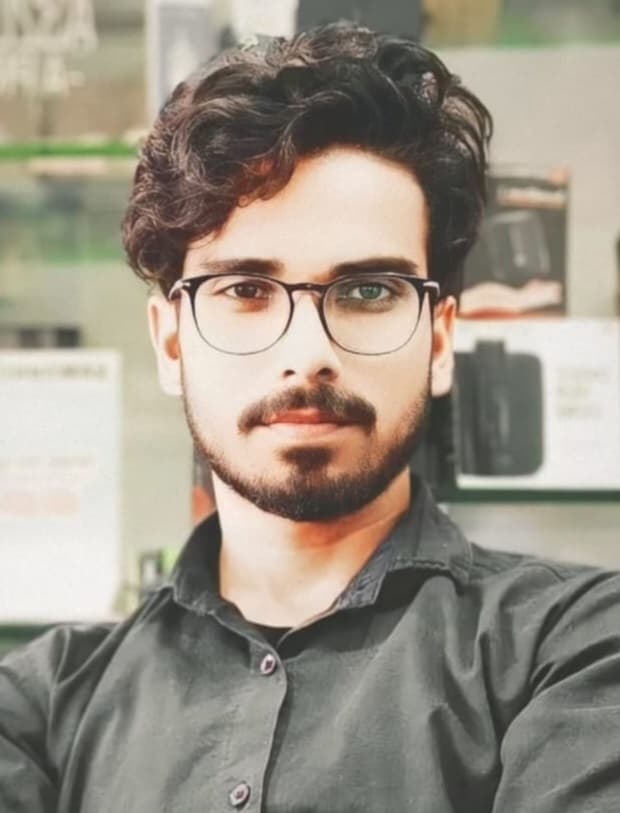 युवक ने लगायी फांसी, हो चुकी थी मंगनी