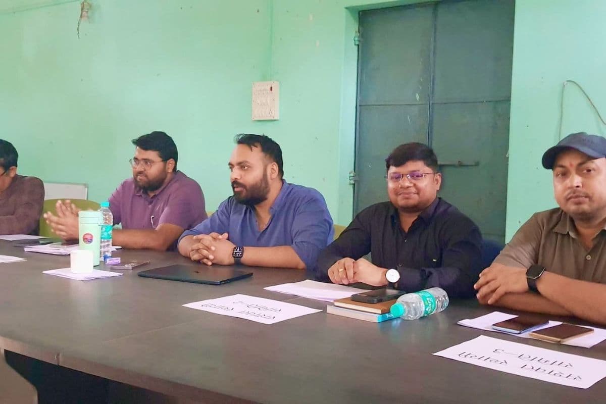 सशक्त स्थायी समिति के तीनों सदस्य निर्विरोध निर्वाचित