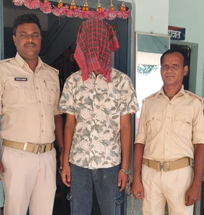 शराब के साथ स्कूटी चालक गिरफ्तार, 61.445 लीटर शराब जब्त