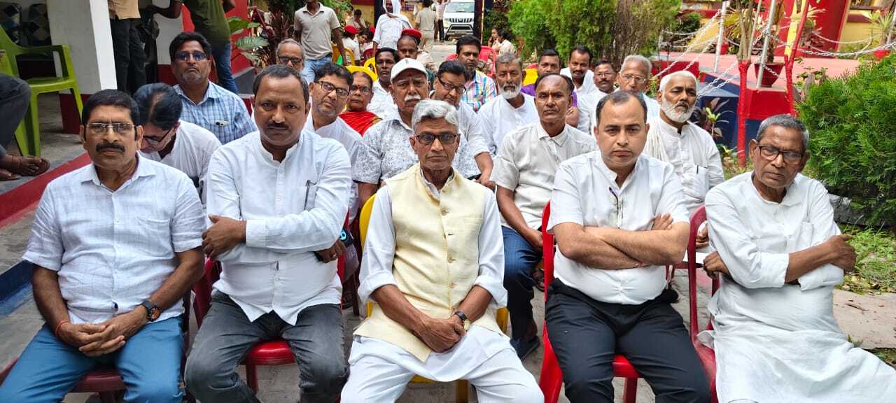 आपसी प्रेम व बलिदान का प्रतीक है बकरीद : बीडीओ