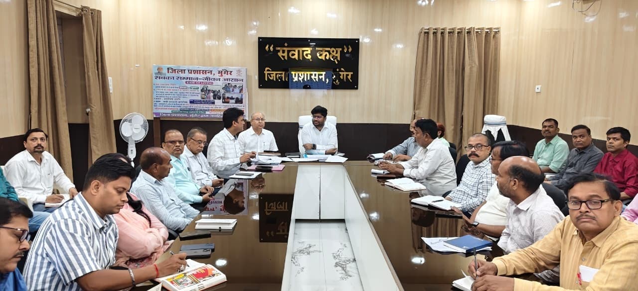 दवा उपलब्धता में पहले से दूसरे स्थान पर पहुंचने पर डीएम ने जताई नाराजगी