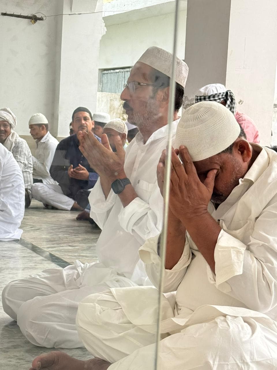 कुरसेला में हर्ष उल्लास के साथ मनाया बकरीद