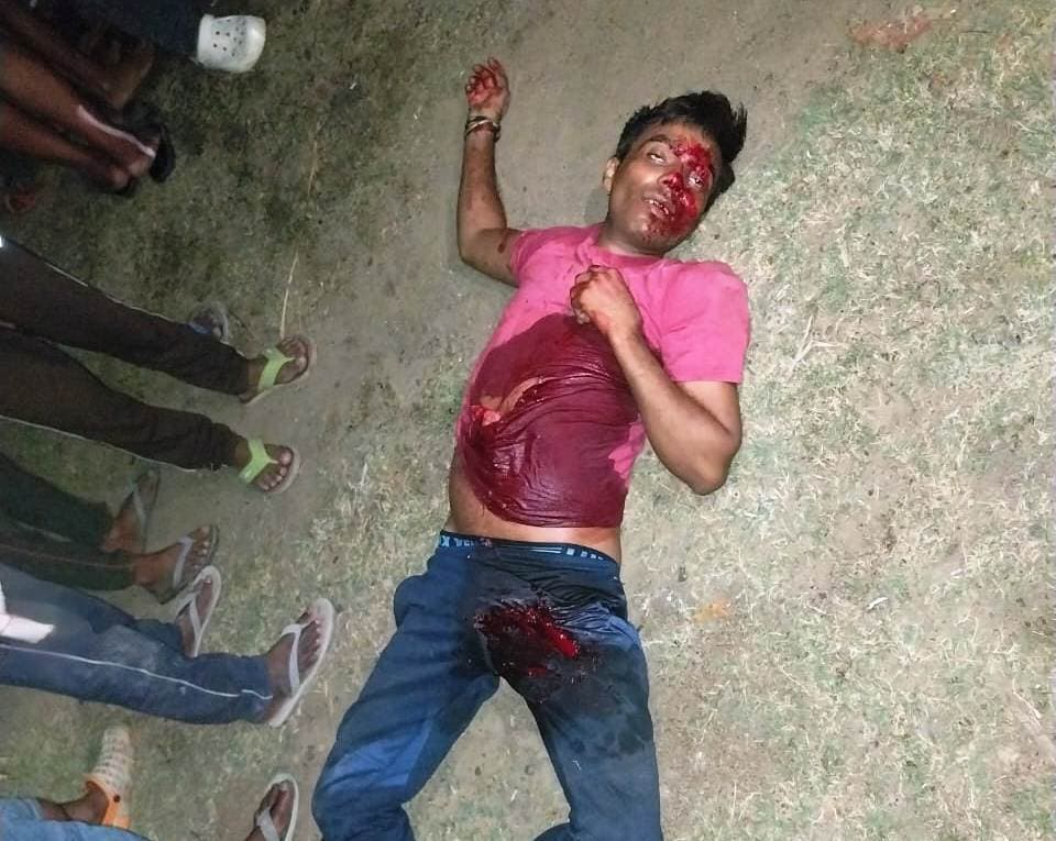 असरगंज में कार व टोटो की टक्कर में एक की मौत, आधा दर्जन घायल