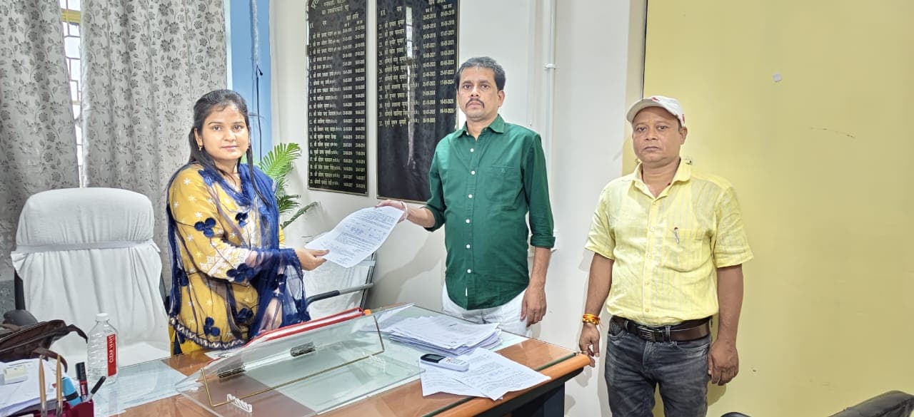 विद्यालय में शारीरिक शिक्षक ने लिया पदभार