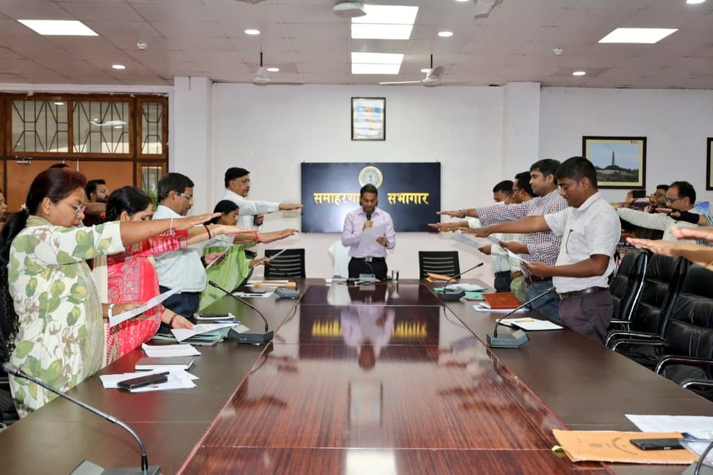 एनएचएम के तहत रिक्त पदों पर नियुक्ति प्रक्रिया पूरी करने का निर्देश