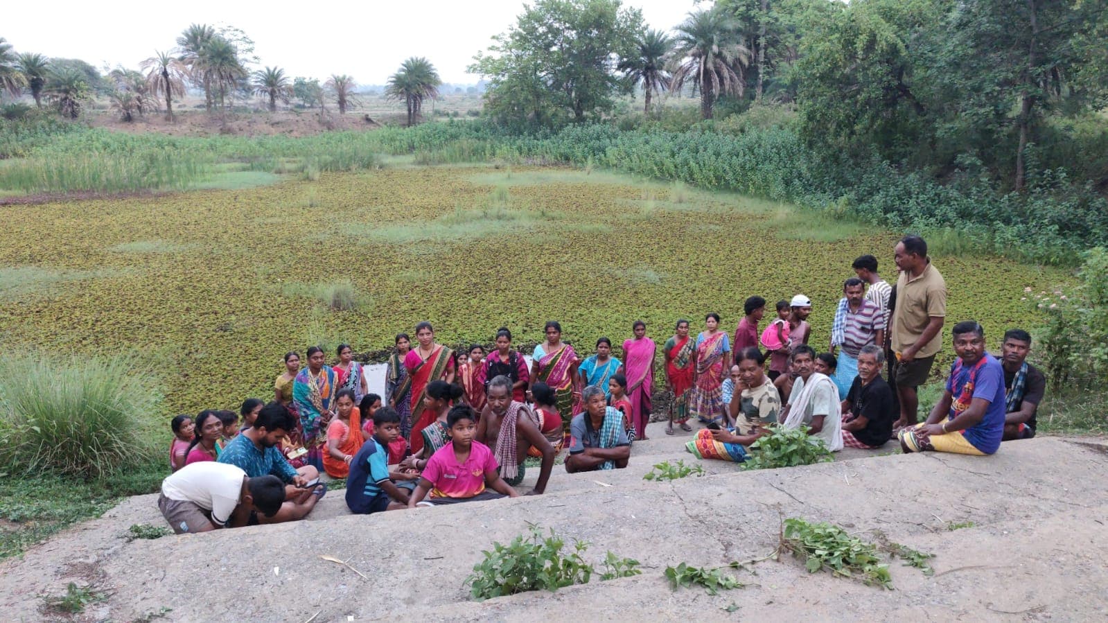 Sambalpur News: पिंडापथर का मुंडाढीपा तालाब 10 वर्षों से उपेक्षित, ग्रामीणों ने जीर्णोद्धार नहीं होने पर आंदोलन की दी चेतावनी