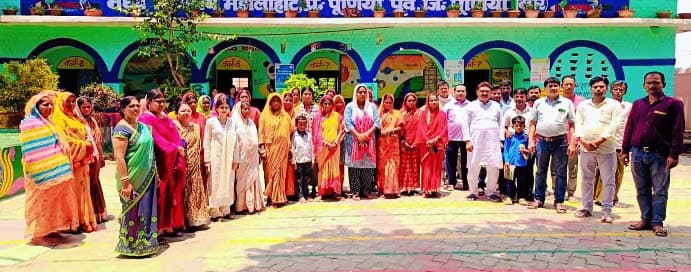 मध्य विद्यालय मंझेली हाट में अभिभावक संगोष्ठी, ग्रीष्मावकाश को लेकर दिये गये उपयोगी सुझाव