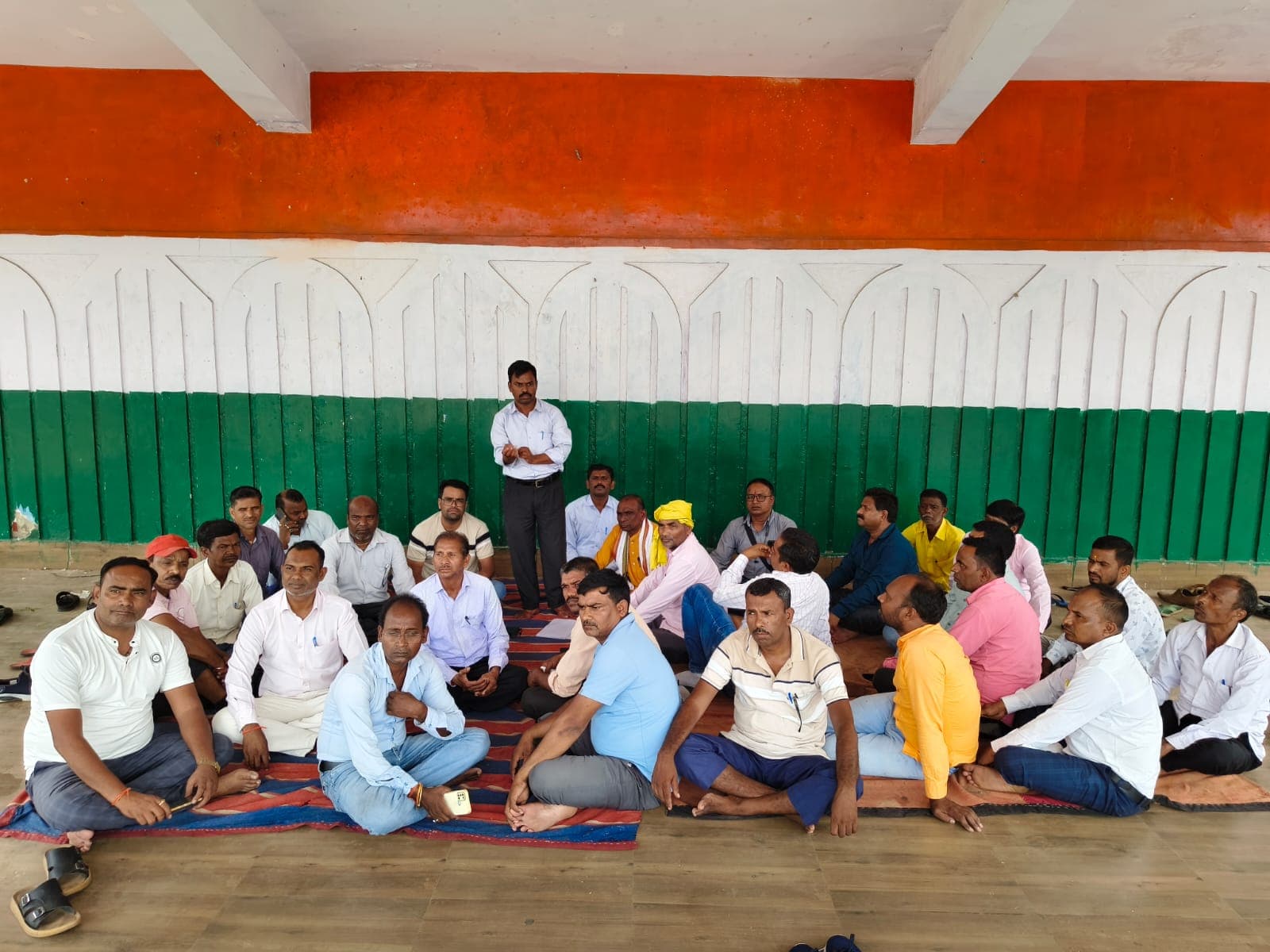 Giridih News :मांग पूरी नहीं होने पर आंदोलन का अल्टीमेटम