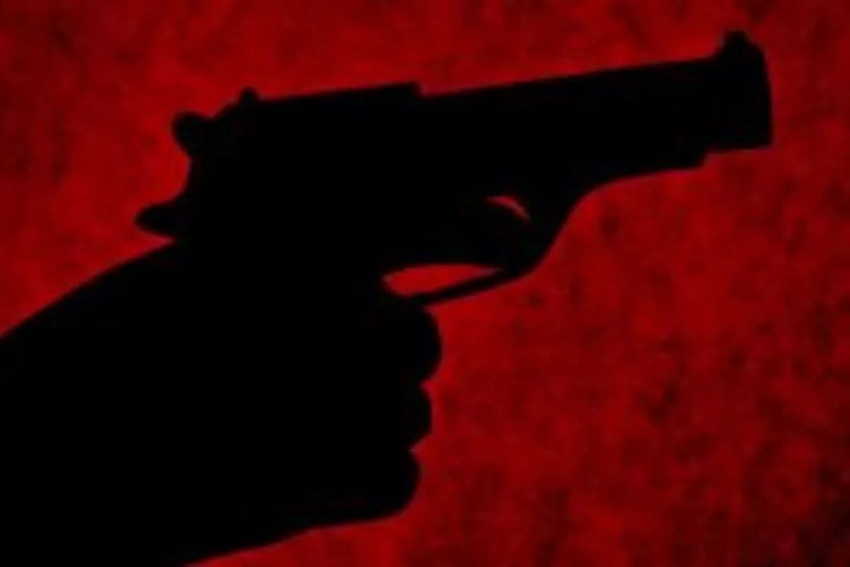 शेखपुरा में पत्नी पर फायरिंग करने वाले पति को भीड़ ने पीट-पीट कर मार डाला