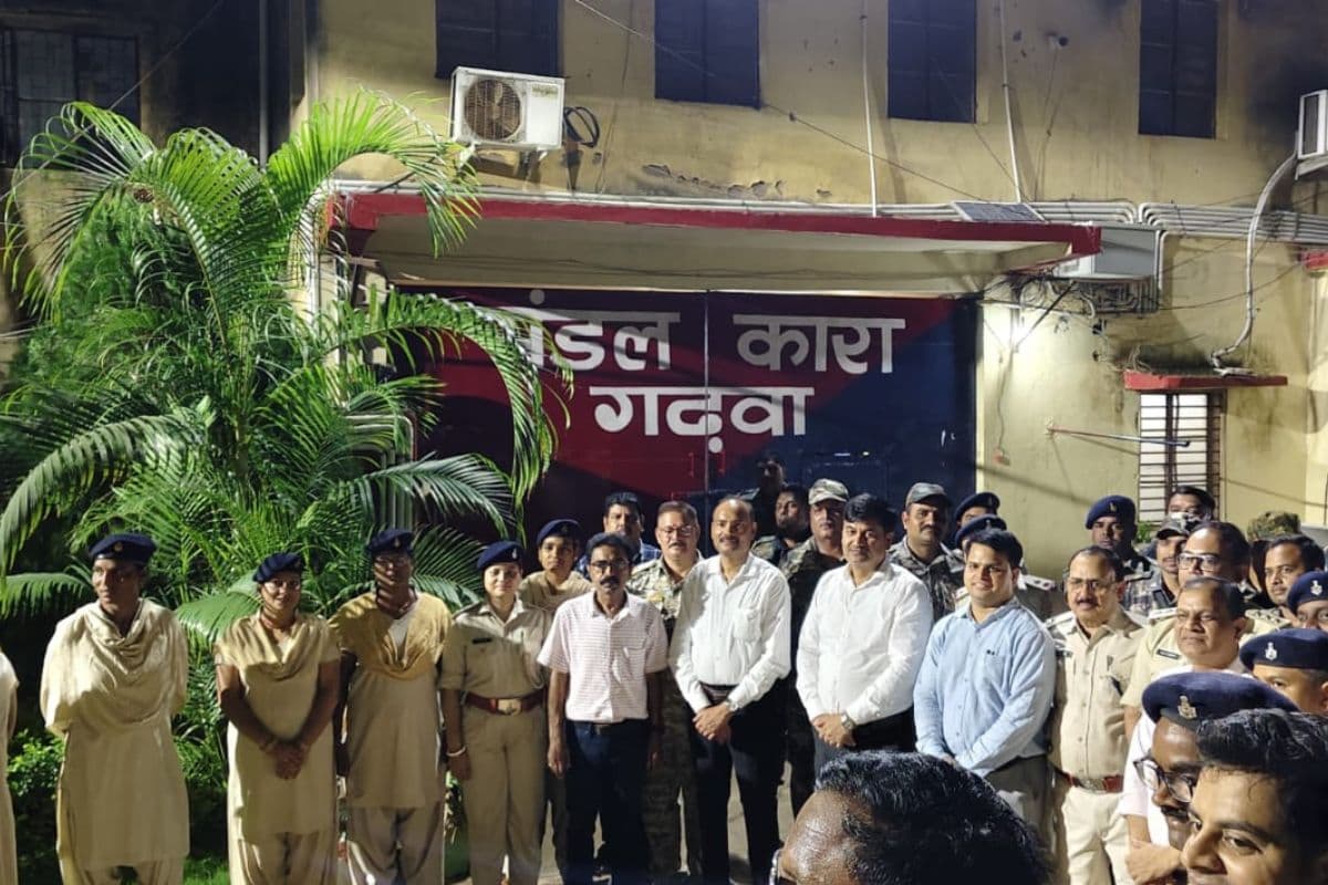 गढ़वा मंडल जेल में औचक छापेमारी, नहीं मिला कोई आपत्तिजनक सामान 