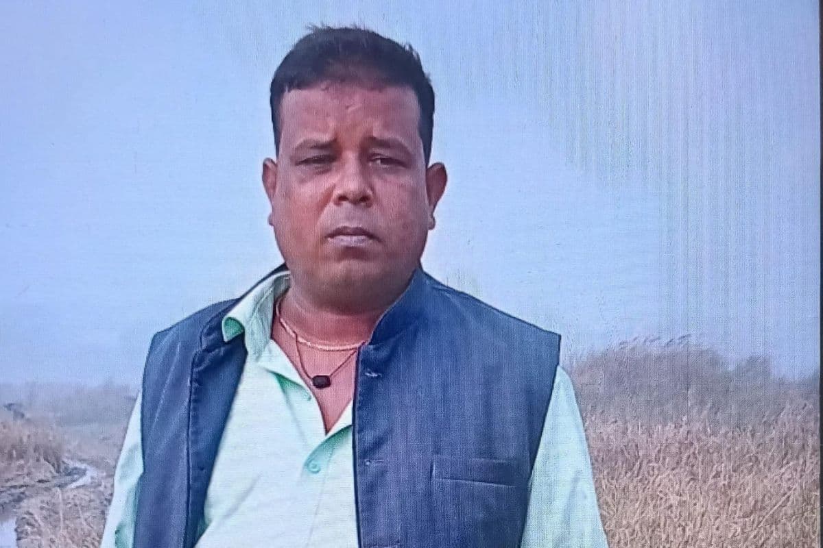 करंट लगने से पूर्व मुखिया की मौत, मातम में परिजन