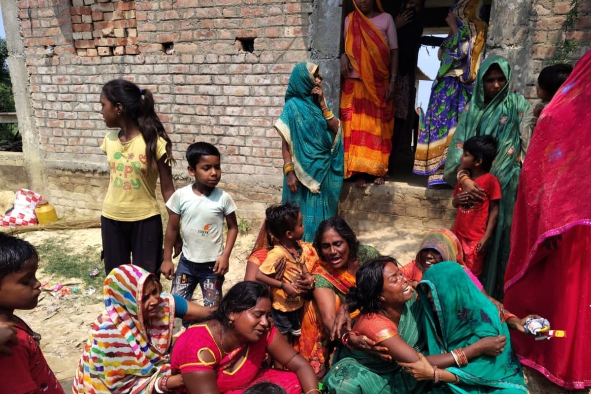 Madhubani News: झंझारपुर में युवक की संदिग्ध मौत, पत्नी समेत पांच पर केस दर्ज