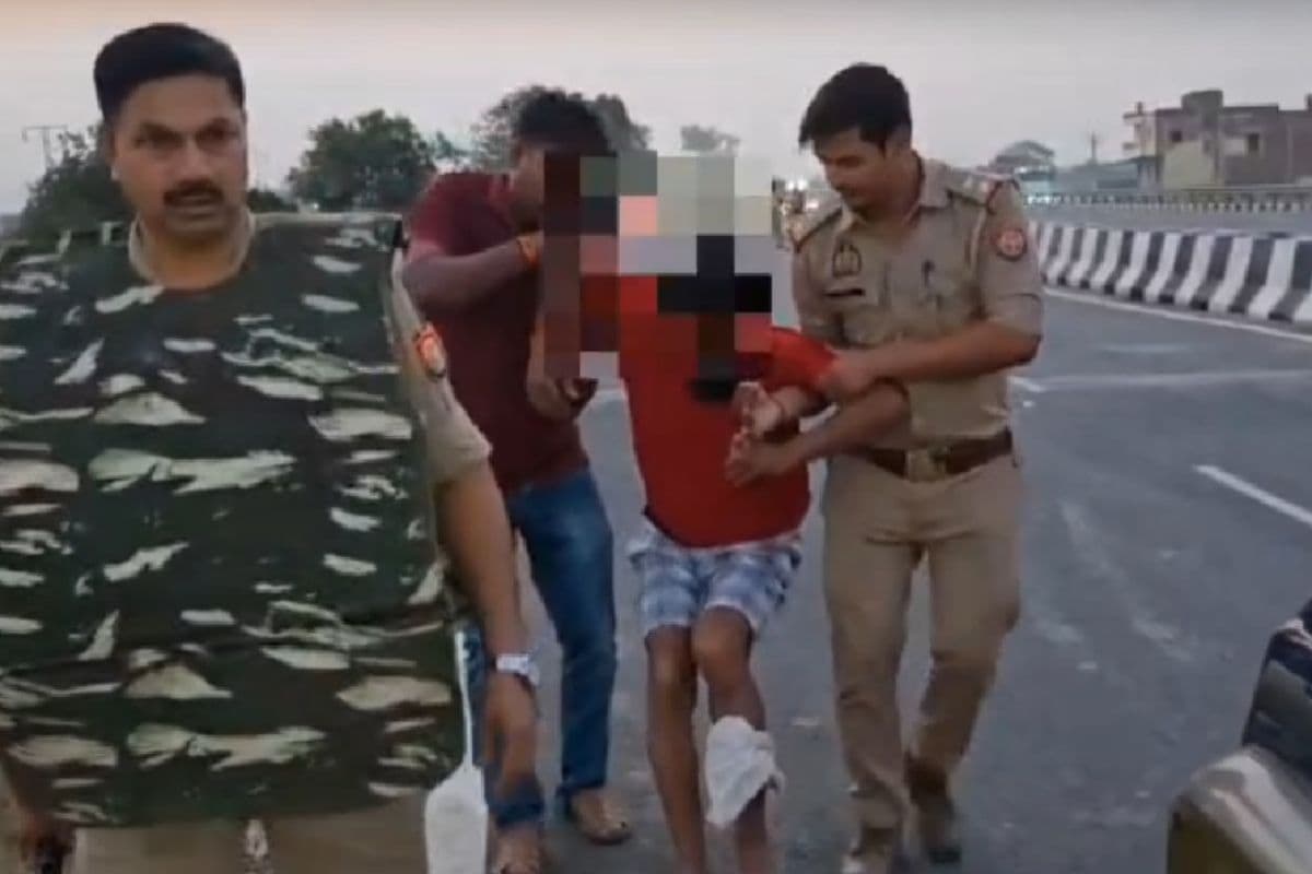 Kaimur News: मोहनिया का शातिर हाईवे लुटेरा यूपी पुलिस के शूटआउट में घायल, महिला बनकर करता था लूट