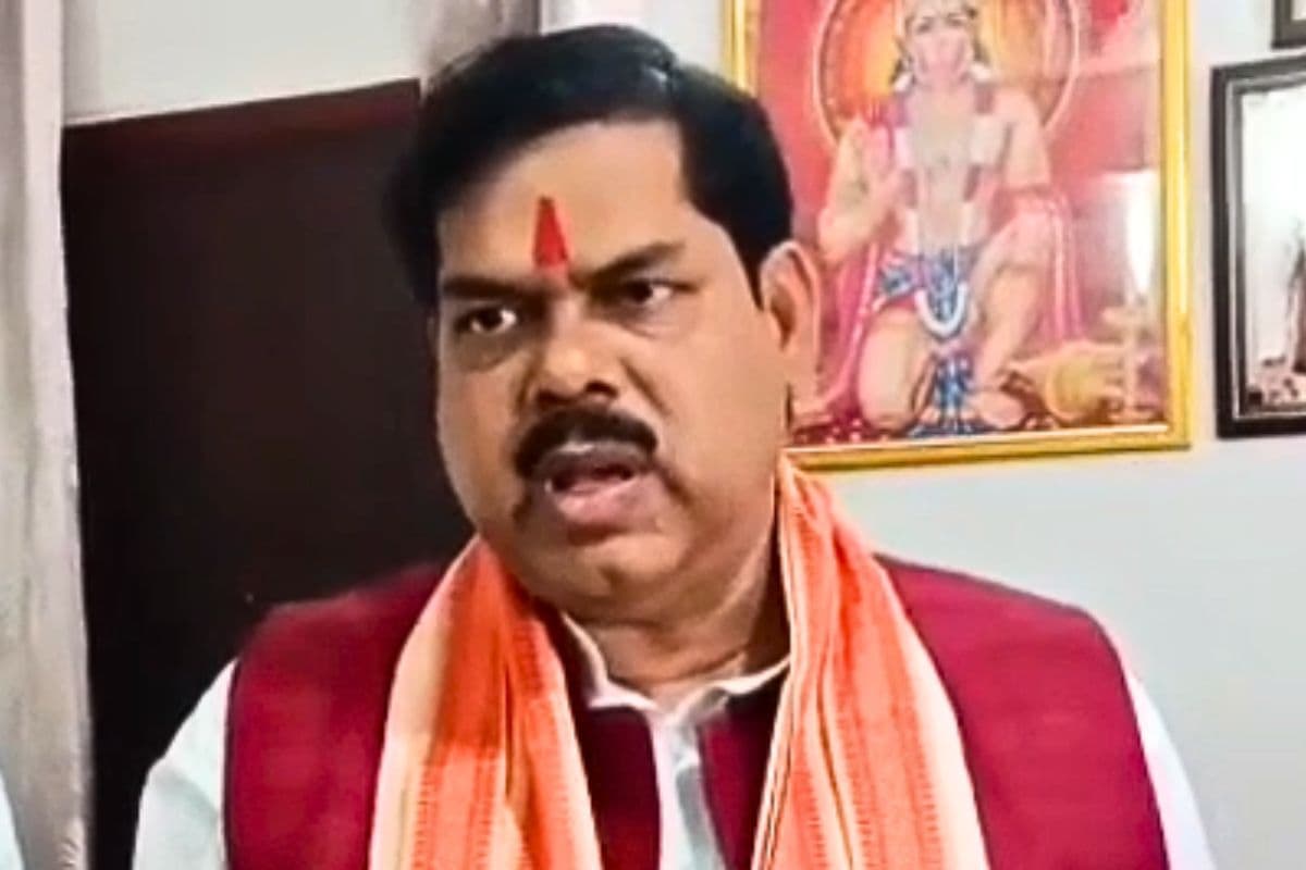 TRE-4 को लेकर अभ्यर्थियों के प्रदर्शन के बीच शिक्षा मंत्री बोले- जल्द जारी होगा शेड्यूल, आंदोलन नहीं, तैयारी पर दें ध्यान