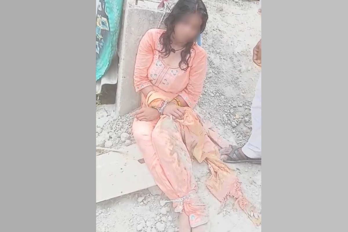 मोतिहारी: पति ने पत्नी को रस्सी से बांधकर घंटों किया प्रताड़ित, पुलिस ने छुड़ाया