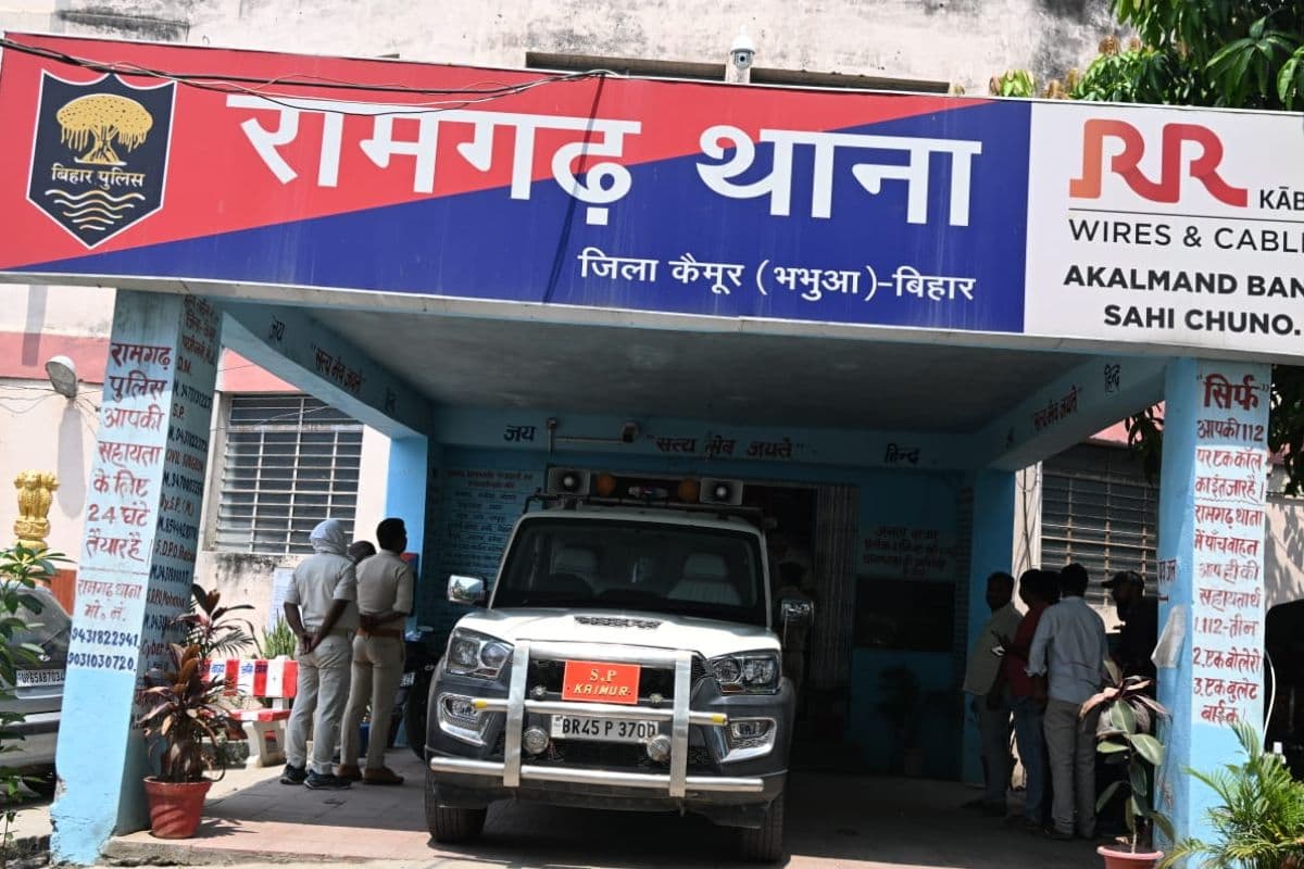कैमूर में 94 घंटे के बाद भी 4 सिर कटे शवों की नहीं हुई शिनाख्त, सीरियल किलर की आशंका
