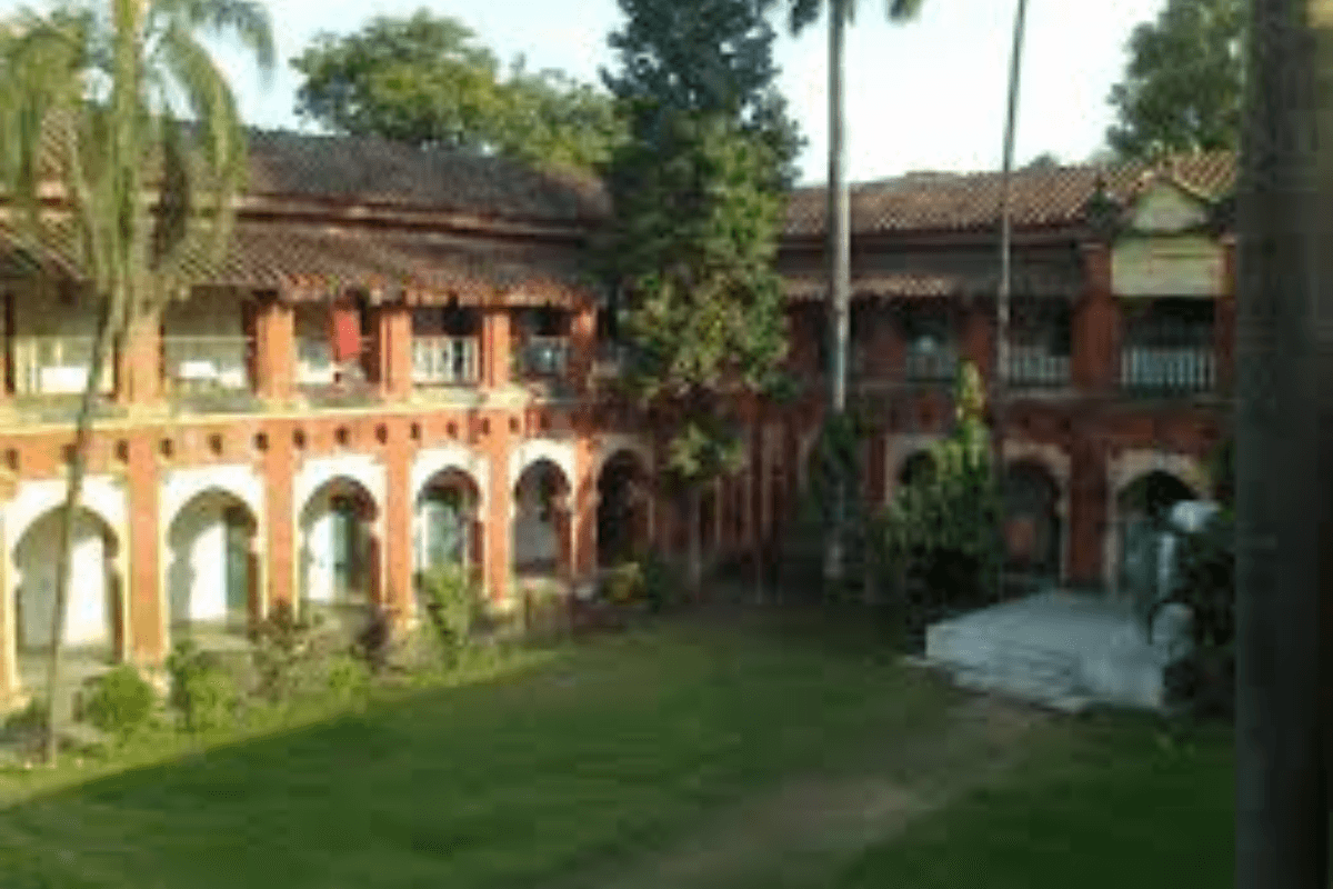 Patna News: जैक्शन हॉस्टल के तीन छात्र स्मैक और हथियार के साथ गिरफ्तार, पूछताछ में बड़ा खुलासा