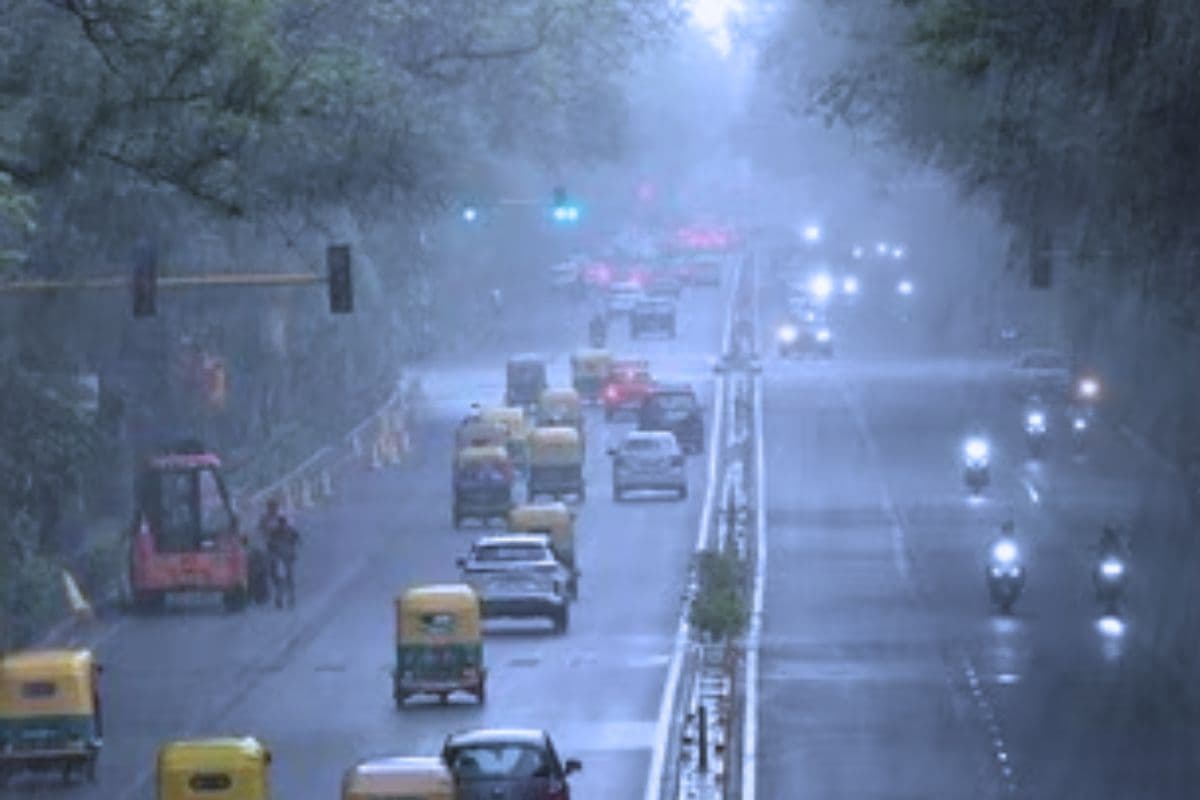 पटना में कैसा रहेगा आज का मौसम, 40 से 50 किमी प्रति घंटे रफ्तार से चल सकती है हवायें