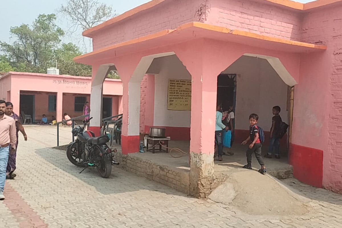 खेल मैदान के अभाव में स्कूलों में नहीं बज रही खेल की घंटी, जिले के सिर्फ 23 प्लस-2 विद्यालयों में ही खेल मैदान की सुविधा
