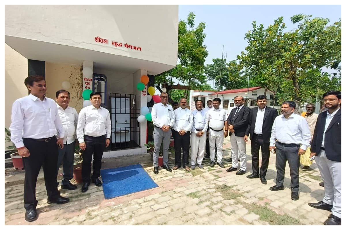 Sheohar News:शिवहर सिविल कोर्ट में राहत: भीषण गर्मी के बीच जिला जज ने किया शीतल पेयजल सेंटर का उद्घाटन